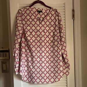 Classic V-Neck Tunic with Pink Geometric Print